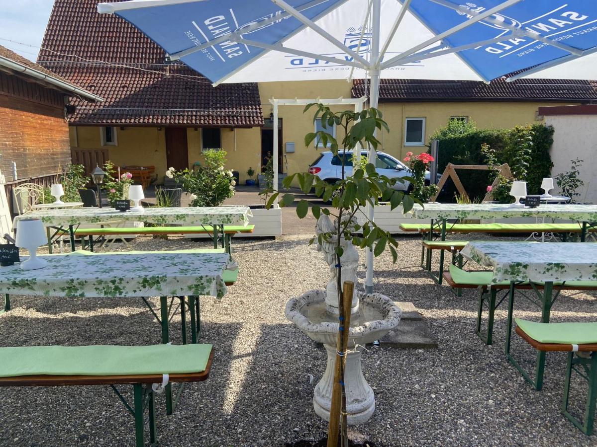 Gasthaus Zur Rose Aalen Ngoại thất bức ảnh